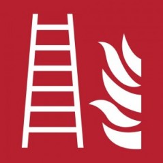 Scala antincendio in alluminio composito da parete - F003