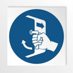 Chiudere e assicurare i portelli nella procedura di lancio in mare in alluminio composito da parete - M037