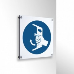 Chiudere e assicurare i portelli nella procedura di lancio in mare in alluminio composito da parete - M037