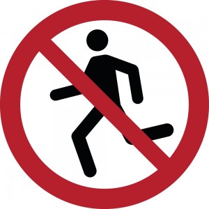 Vietato correre in alluminio composito da parete - P048