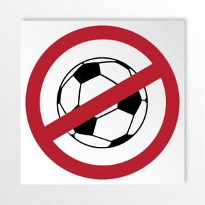 Vietato giocare a pallone in alluminio composito da parete