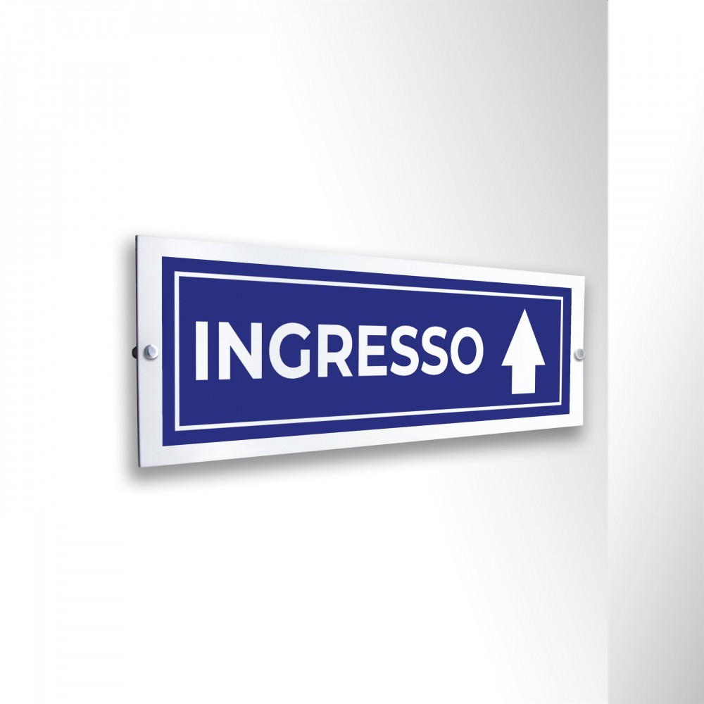Ingresso freccia alto v2 in alluminio composito da parete