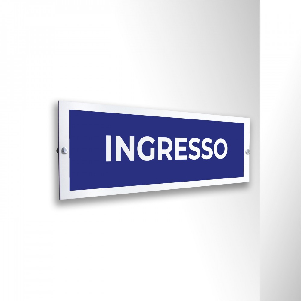 Ingresso v1 in alluminio composito da parete