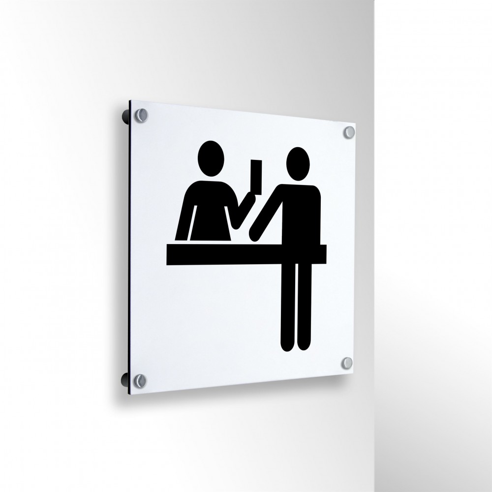Reception v1 in alluminio composito da parete