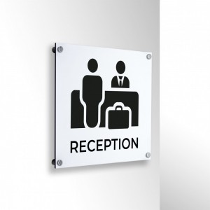 Reception v8 in alluminio composito da parete