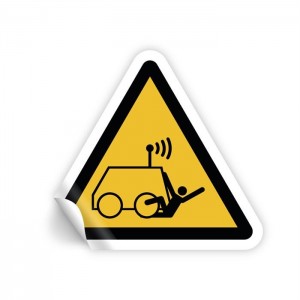 Attenzione rischio di essere investiti da veicoli comandati a distanza PVC adesivo da parete - W037