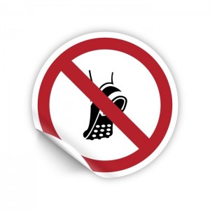 Vietato indossare scarpe con suole chiodate PVC adesivo da parete - P035