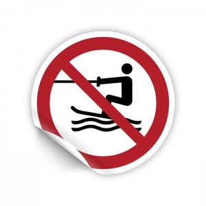 Divieto di attività acquatica trainata PVC adesivo da parete - P058