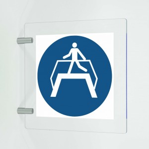 Usare il ponte pedonale in plex trasp a bandiera - M023