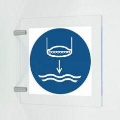 Calare in acqua la scialuppa di salvataggio nella procedura di lancio in mare in plex trasp a bandiera - M039