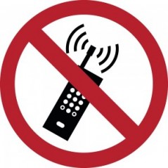 Divieto di attivare telefoni cellulari in plex trasp a bandiera - P013