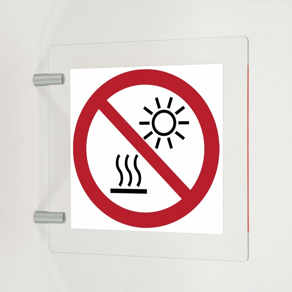 Non esporre a luce solare diretta o superfici calde in plex trasp a bandiera - P068