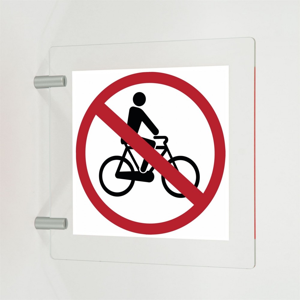 Accesso vietato alle biciclette in plexiglass trasparente a bandiera
