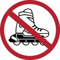 Vietato l'accesso con i pattini in plexiglass trasparente a bandiera