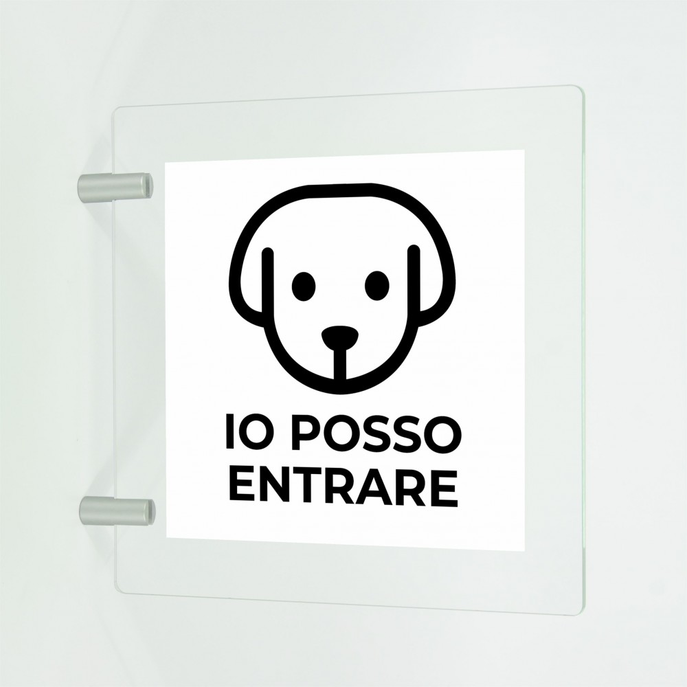 Cani ammessi in plexiglass trasparente a bandiera