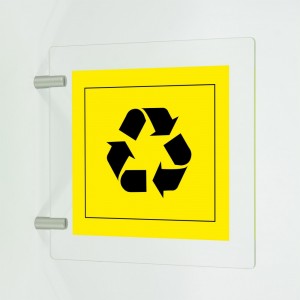 Differenziata plastica quadrato v1 in plexiglass trasparente a bandiera