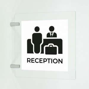 Reception v8 in plexiglass trasparente a bandiera