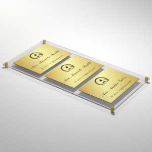 Targa in Plexiglass+ABS colore Gold con testo inciso tipologia 3 Moduli Large