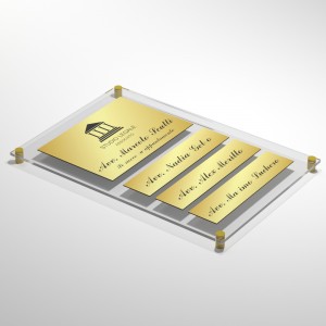 Targa in Plexiglass+ABS colore Gold con testo inciso tipologia 1+3 Large+Small