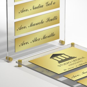 Targa in Plexiglass+ABS colore Gold con testo inciso tipologia 1+4 Large+Small