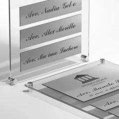 Targa in Plexiglass+ABS colore Silver con testo inciso tipologia 1+3 Large+Small