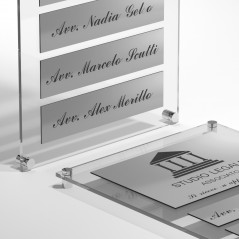 Targa in Plexiglass+ABS colore Silver con testo inciso tipologia 1+4 Large+Small