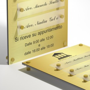 Targa in Plexiglass Stampata e Incisa colore Gold tipologia 5 Moduli Small