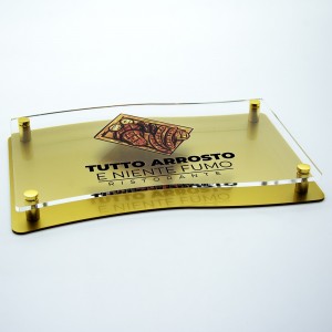 Targa Doppia Lastra in Plexiglass Gold e Trasparente Stampata Bandiera