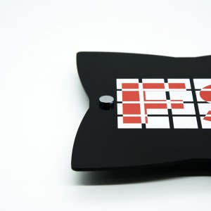 Targa in Plexiglass Nero Lucido Stampata Stella 4 Punte