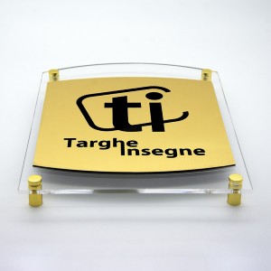 Targa in ABS Gold Incisa e Pannello in Plexiglass Arco 2