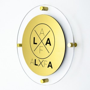 Targa in ABS Classic Gold Incisa con Bordo 25 mm in Plexiglass Trasparente tipologia Circolare