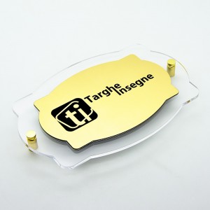 Targa in ABS Classic Gold Incisa con Bordo 25 mm in Plexiglass Trasparente tipologia Vintage
