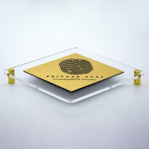 Targa in ABS Classic Gold Incisa con Bordo 25 mm in Plexiglass Trasparente tipologia Rombo