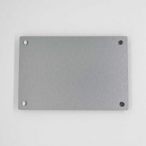 Targa Neutra in Alluminio Composito Silver Spazzolato tipologia Quadrata o Rettangolare