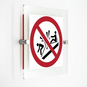 Vietato speronare slitte - in plexiglass trasparenti da parete P047