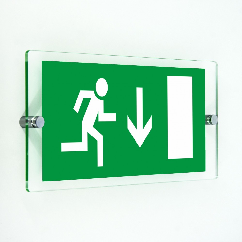 Uscita d'emergenza con porta basso in plexiglass trasparenti da parete