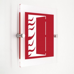 Porta tagliafuoco a chiusura automatica in plexiglass trasparenti da parete