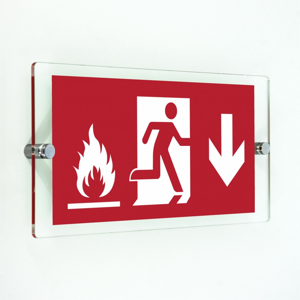 Uscita antincendio con fiamme basso in plexiglass trasparenti da parete