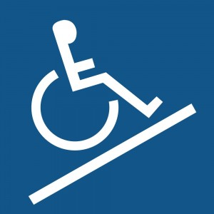 Rampa di accesso disabili in plexiglass trasparenti da parete